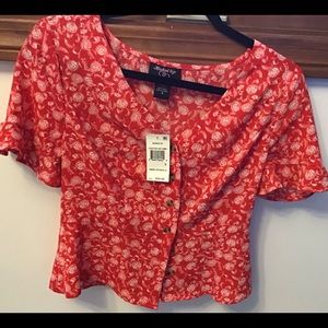 Short ruffle sleeve button down top